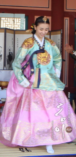 dongyi_queen_Inhyeon19 - regina Inhyeon