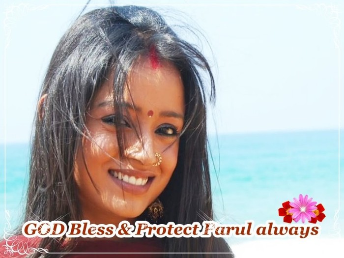 33168-ragini-in-kerela-looking-happy1 - Poze noiiiiii