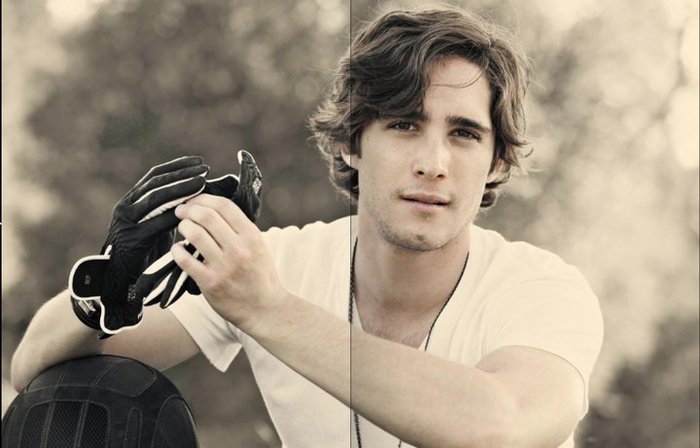 184906_159692184085833_146555302066188_317235_4456422_n - 0 Diego Boneta