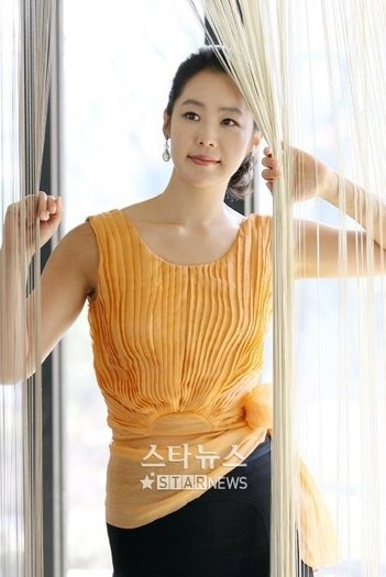 20090812100828764b6_100906_0 - Hwang Soo Jung - cateva poze