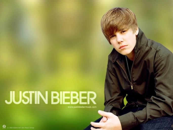 Justin_Bieber_Green_Nature_Background_wallpapers - Justin Bieber