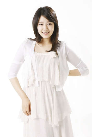 20070719151107881a4_152533_0 - Park Shin Hye - cateva poze