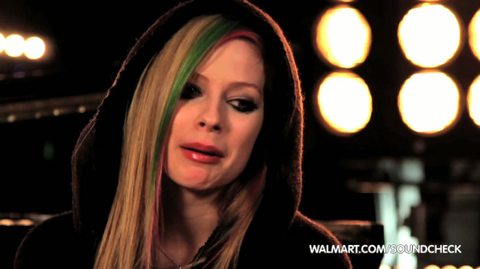 Avril Lavigne on Walmart Soundcheck_ Twitter 127
