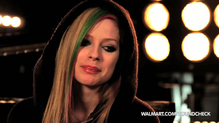 Avril Lavigne on Walmart Soundcheck_ Twitter 128