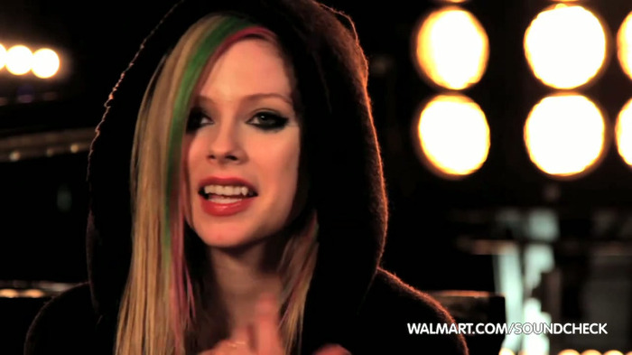 Avril Lavigne on Walmart Soundcheck_ Twitter 132