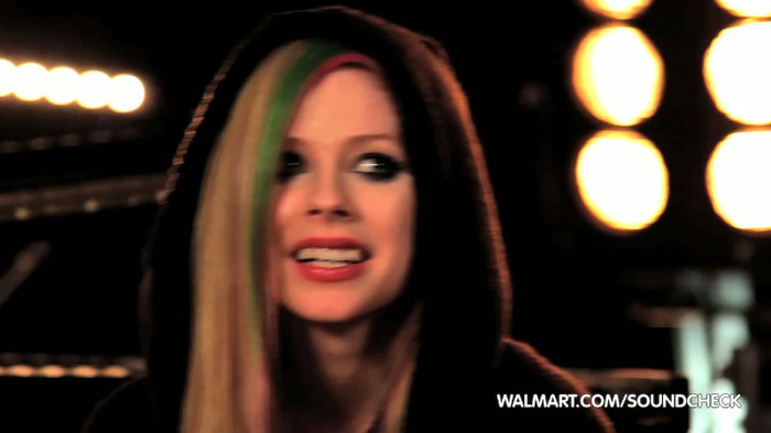 Avril Lavigne on Walmart Soundcheck_ Twitter 149