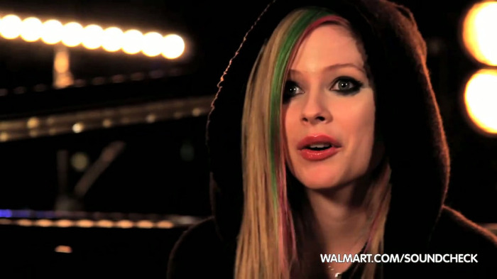 Avril Lavigne on Walmart Soundcheck_ Twitter 151 - Avril - Lavigne - on - Walmart - Soundcheck - Twitter