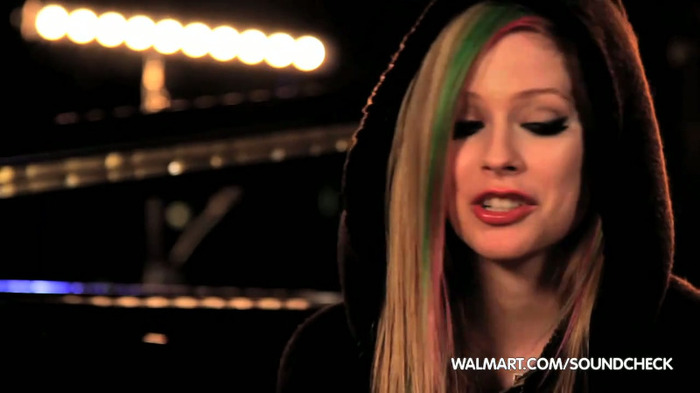 Avril Lavigne on Walmart Soundcheck_ Twitter 154 - Avril - Lavigne - on - Walmart - Soundcheck - Twitter