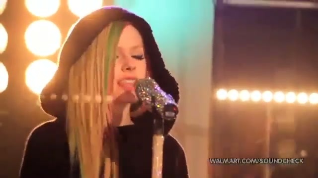 Avril Lavigne-Smile Walmart 0083
