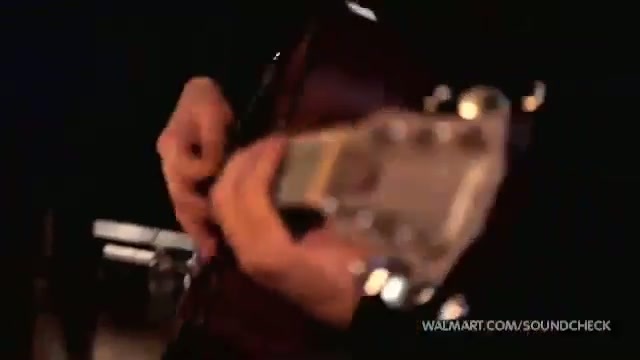 Avril Lavigne-Smile Walmart 0090