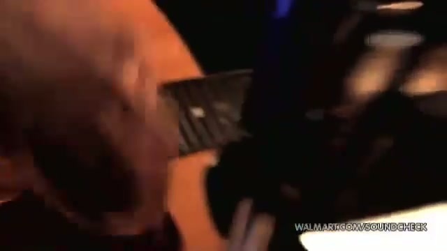 Avril Lavigne-Smile Walmart 0094