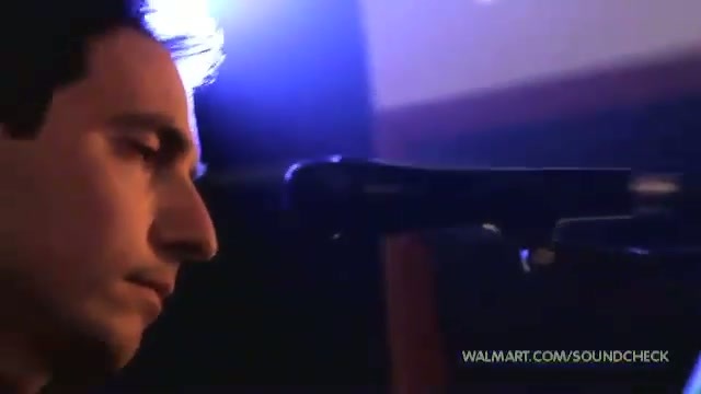 Avril Lavigne-Smile Walmart 0146