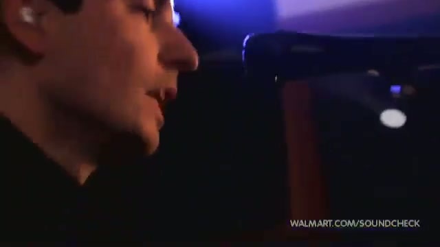 Avril Lavigne-Smile Walmart 0148