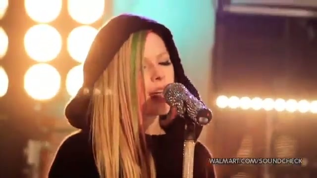 Avril Lavigne-Smile Walmart 0180