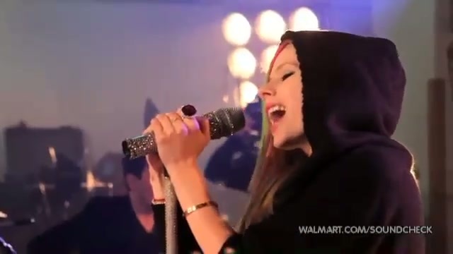 Avril Lavigne-Smile Walmart 0192