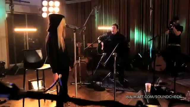 Avril Lavigne-Smile Walmart 0213