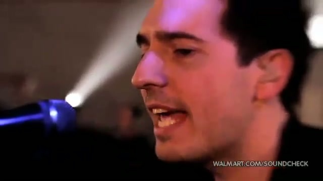 Avril Lavigne-Smile Walmart 0220