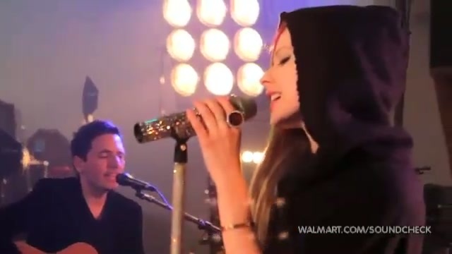 Avril Lavigne-Smile Walmart 0226