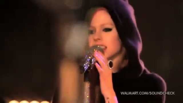 Avril Lavigne-Smile Walmart 0262