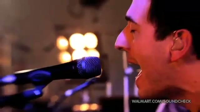 Avril Lavigne-Smile Walmart 0280