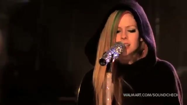 Avril Lavigne-Smile Walmart 0321