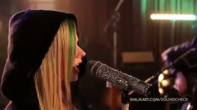 Avril Lavigne-Smile Walmart 0324