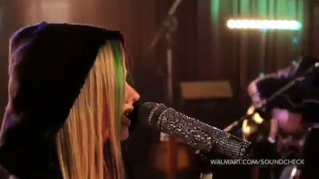 Avril Lavigne-Smile Walmart 0325