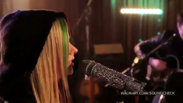 Avril Lavigne-Smile Walmart 0326