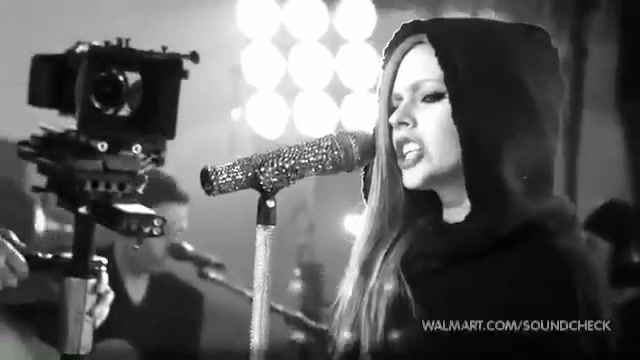 Avril Lavigne-Smile Walmart 0346