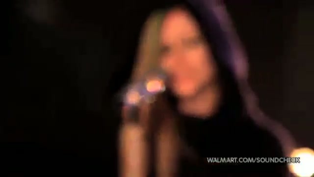 Avril Lavigne-Smile Walmart 0349