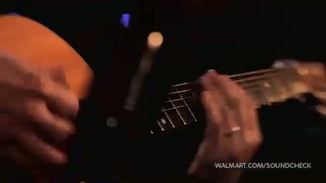 Avril Lavigne-Smile Walmart 0353