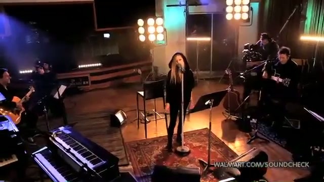Avril Lavigne-Smile Walmart 0424