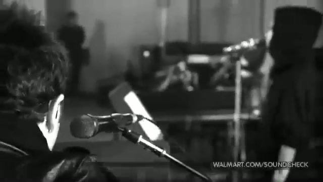 Avril Lavigne-Smile Walmart 0441