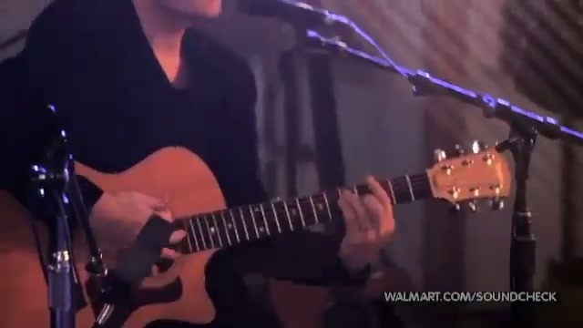 Avril Lavigne-Smile Walmart 0453