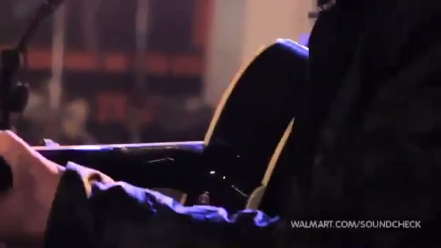 Avril Lavigne-Smile Walmart 0467