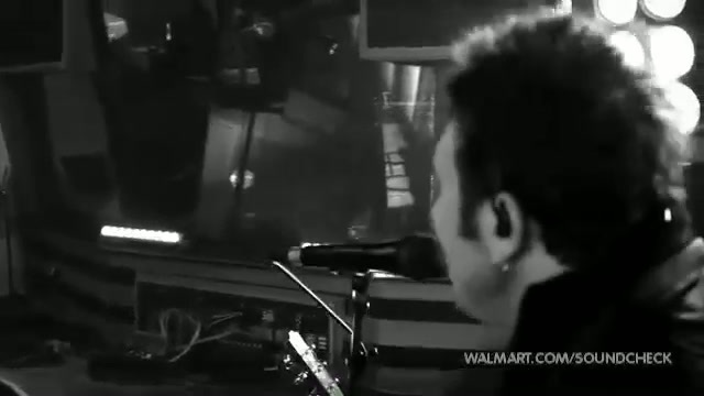 Avril Lavigne-Smile Walmart 0537