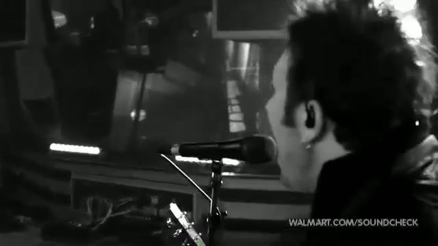 Avril Lavigne-Smile Walmart 0538