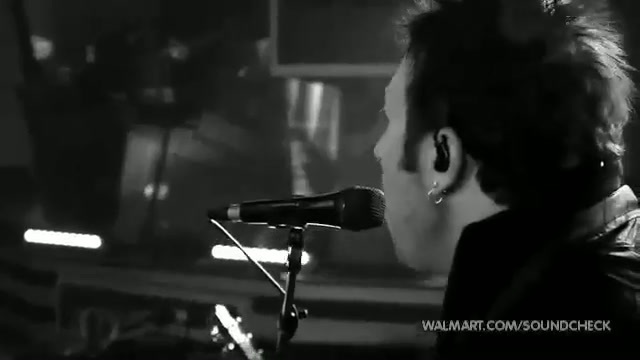 Avril Lavigne-Smile Walmart 0540