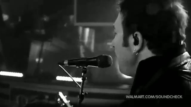 Avril Lavigne-Smile Walmart 0541