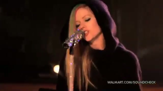 Avril Lavigne-Smile Walmart 0544