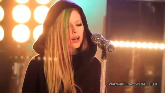 Avril Lavigne-Smile Walmart 0667