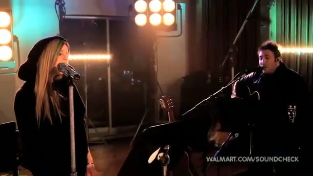 Avril Lavigne-Smile Walmart 0700