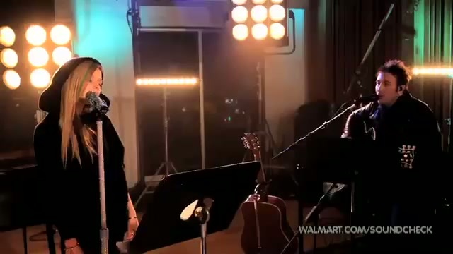 Avril Lavigne-Smile Walmart 0712