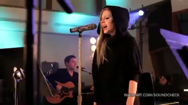 Avril Lavigne-Smile Walmart 0735