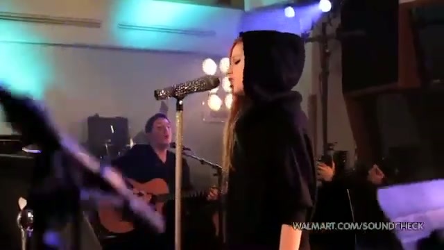 Avril Lavigne-Smile Walmart 0739