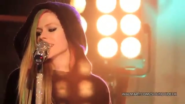 Avril Lavigne-Smile Walmart 0769