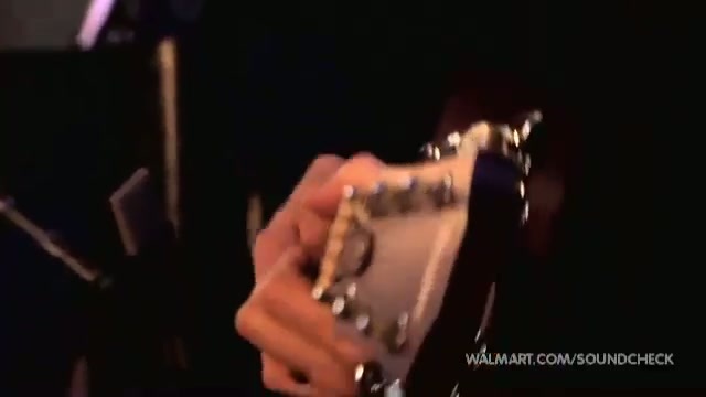 Avril Lavigne-Smile Walmart 0775