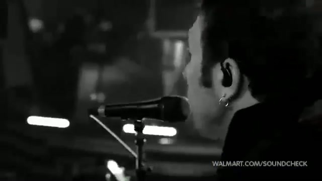 Avril Lavigne-Smile Walmart 0798