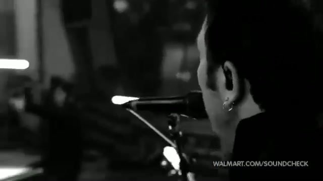 Avril Lavigne-Smile Walmart 0800