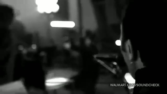 Avril Lavigne-Smile Walmart 0803